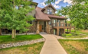 Breckenridge Getaway With Patio And Resort Amenities!